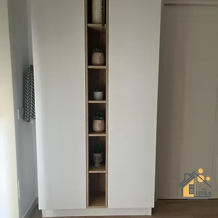 Apartment Casa Frami, Un Di Casa